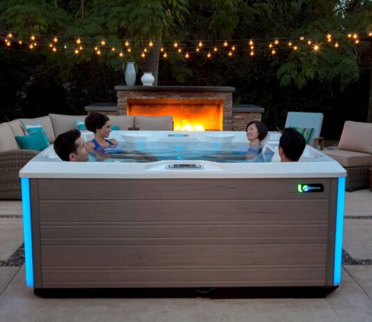 Vířivky Hotspring: Inovativní technologie a design